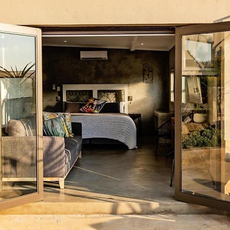 Guest Room At Joubert Piet Retief Esterno foto