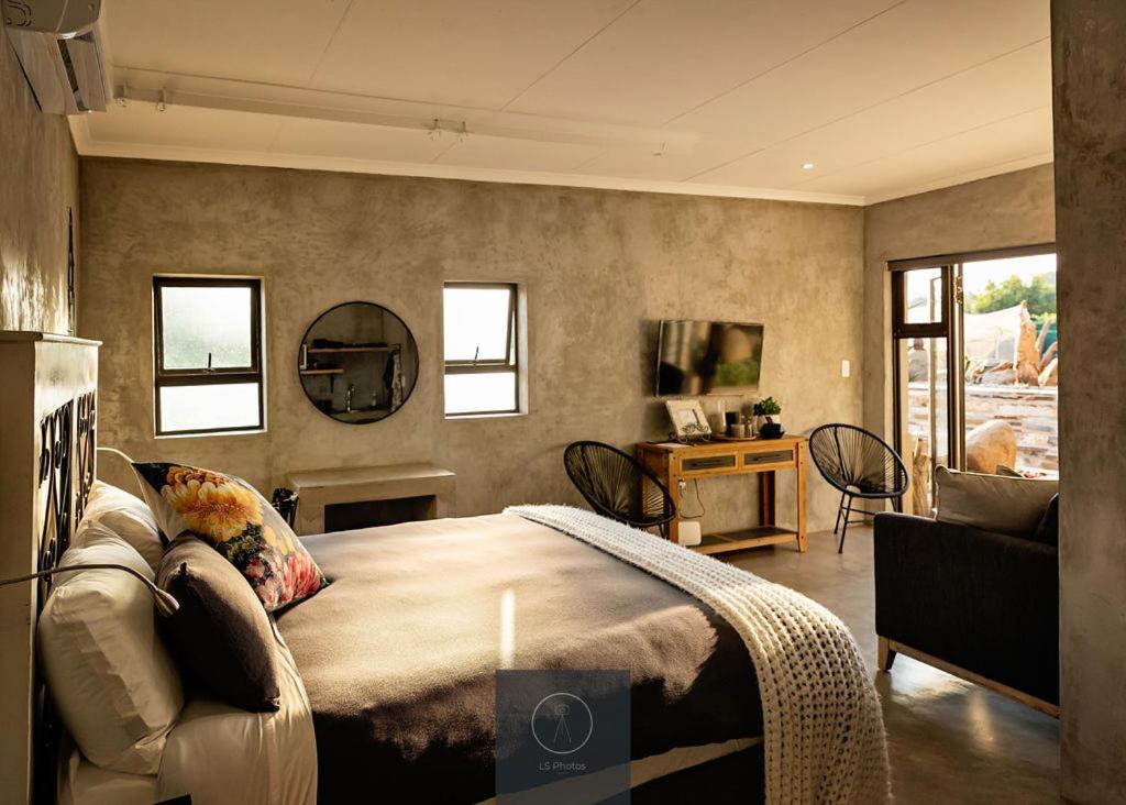 Guest Room At Joubert Piet Retief Esterno foto